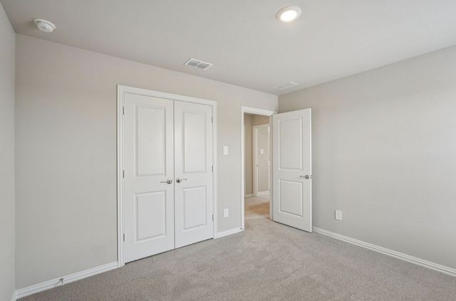 613 Clover Creek Drive, Mckinney, TX 75071