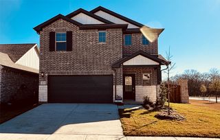 613 Clover Creek Drive, Mckinney, TX 75071