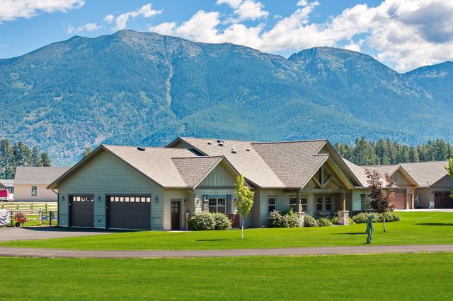 21 Towering Pine Court, Kalispell, MT 59901