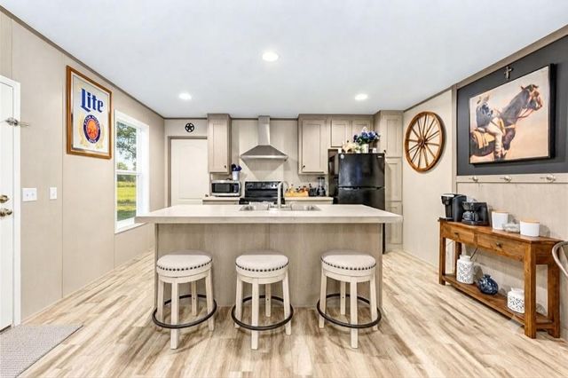 225 County Road 3294, Cleveland, TX 77327