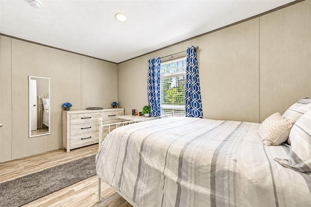 225 County Road 3294, Cleveland, TX 77327