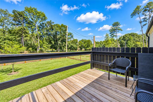 225 County Road 3294, Cleveland, TX 77327