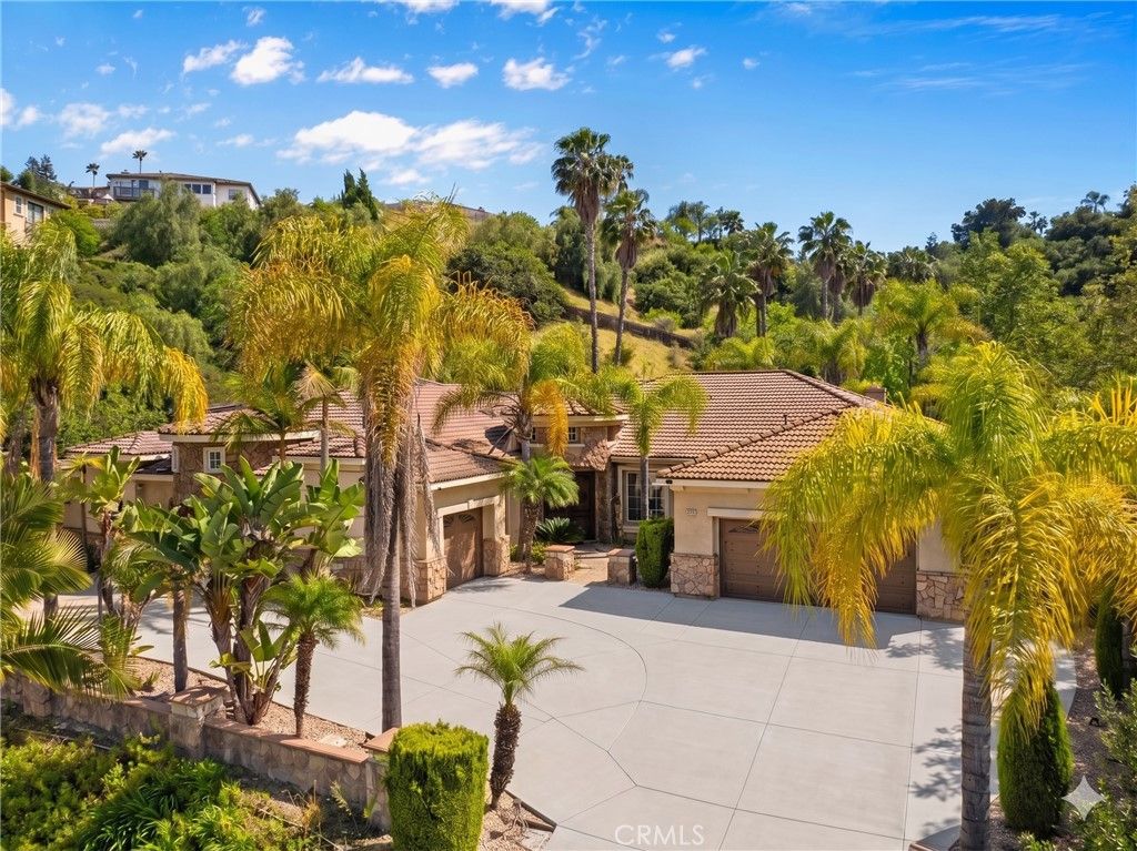 Image 1 of property listing at 2810 Countrywood Lane, West Covina, CA 91791