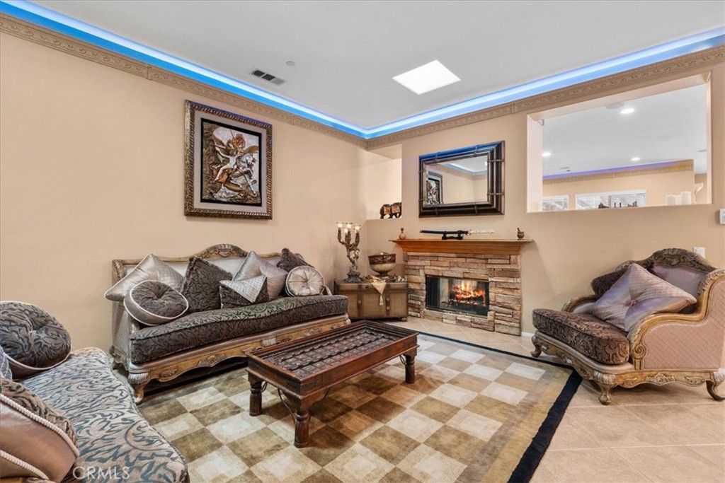 Image 18 of property listing at 2810 Countrywood Lane, West Covina, CA 91791