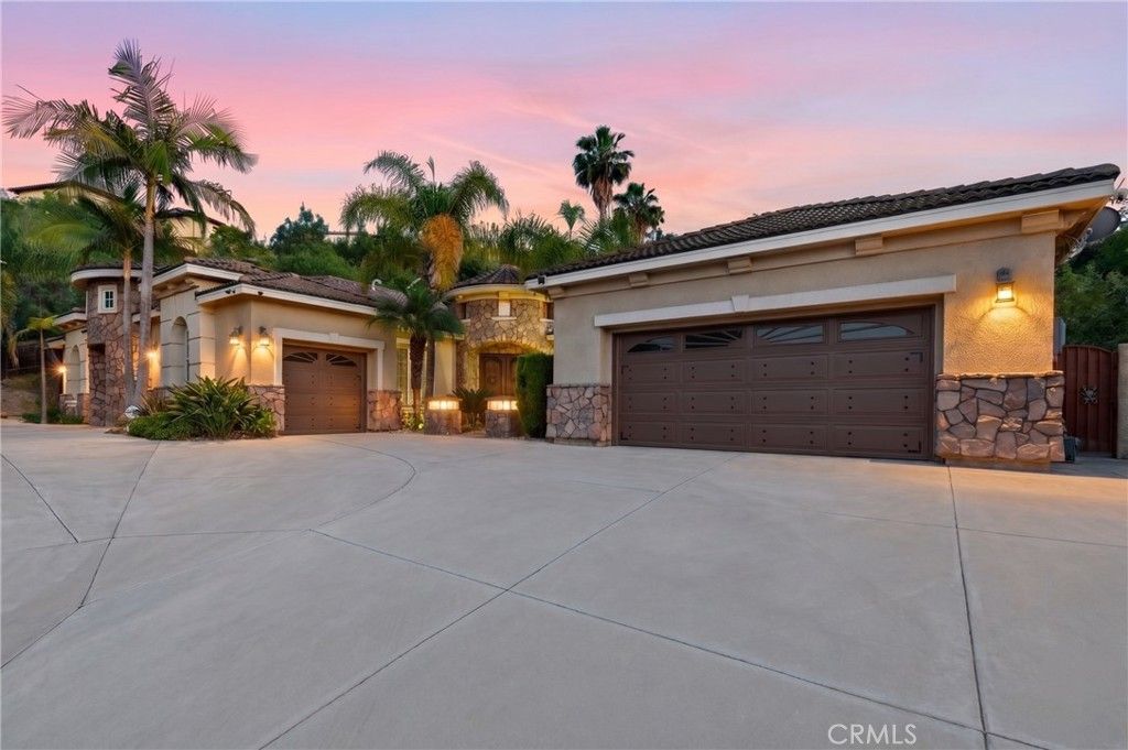 Image 2 of property listing at 2810 Countrywood Lane, West Covina, CA 91791