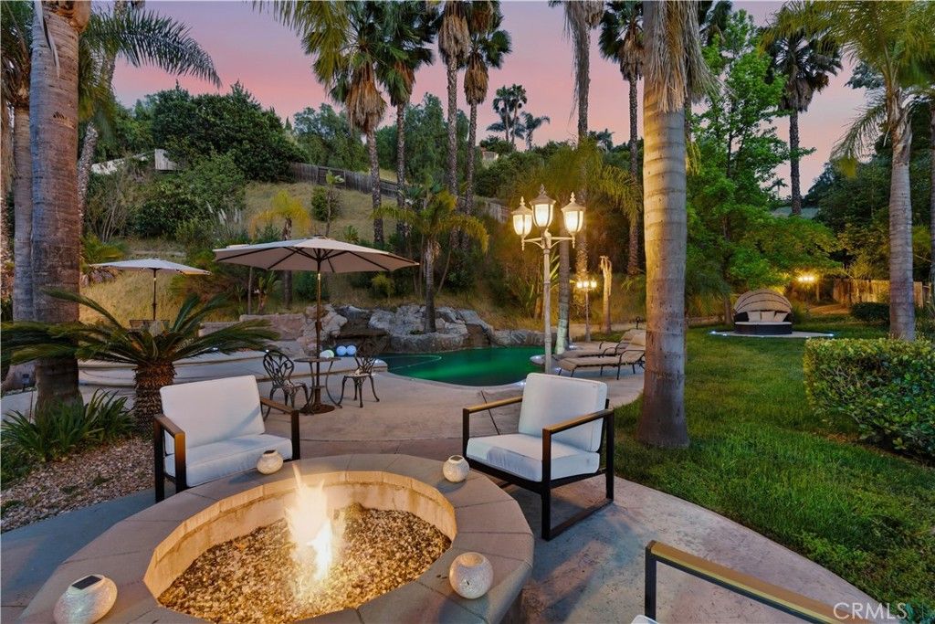 Image 34 of property listing at 2810 Countrywood Lane, West Covina, CA 91791