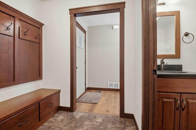 2873 Fairway Drive, Altoona, WI 54720
