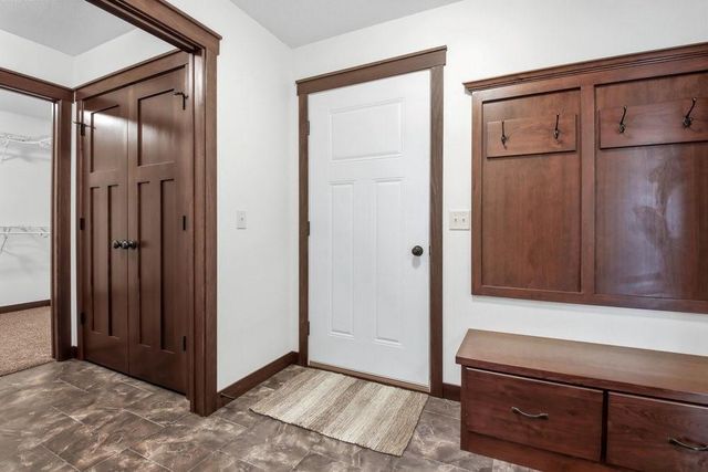 2873 Fairway Drive, Altoona, WI 54720