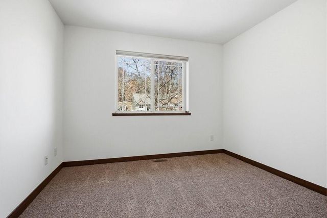 2873 Fairway Drive, Altoona, WI 54720