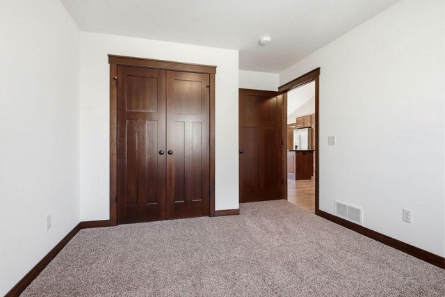 2873 Fairway Drive, Altoona, WI 54720