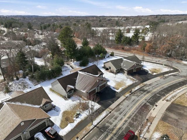 2873 Fairway Drive, Altoona, WI 54720