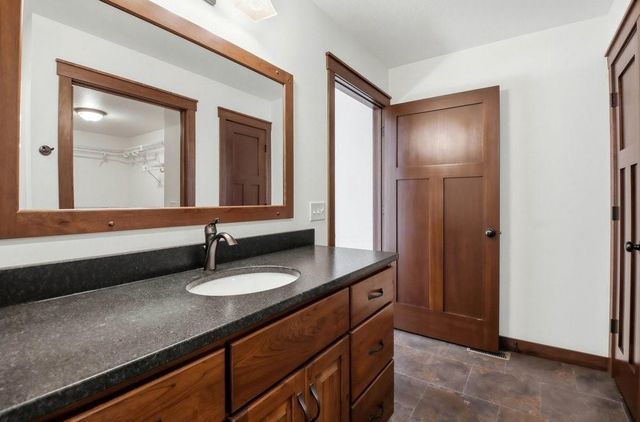 2873 Fairway Drive, Altoona, WI 54720