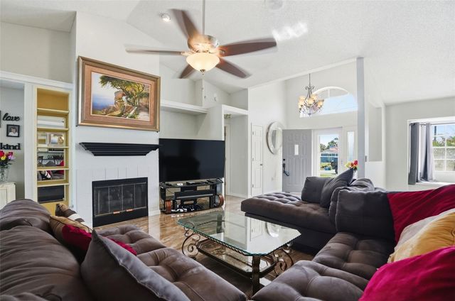 6125 NANTUCKET LANE, Spring Hill, FL 34608