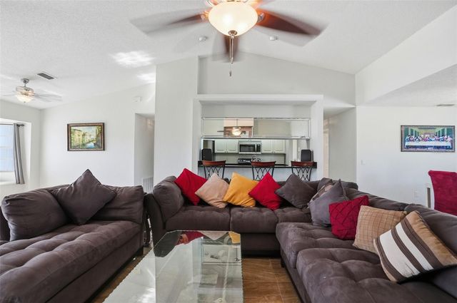 6125 NANTUCKET LANE, Spring Hill, FL 34608