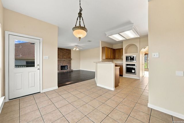 34 Glen Canyon, San Antonio, TX 78258