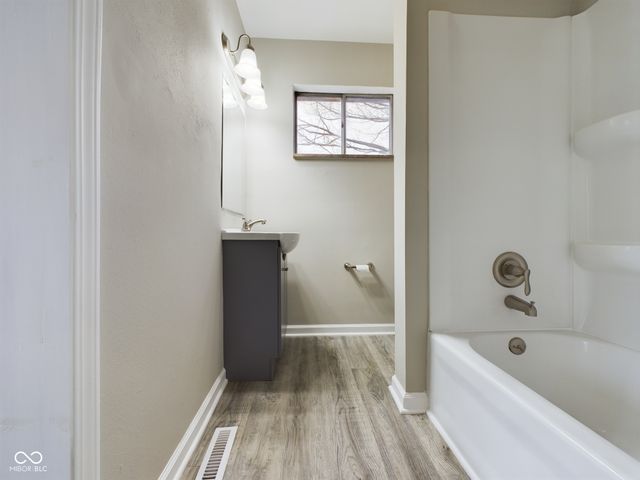 1325 Northcrest Drive, Anderson, IN 46012