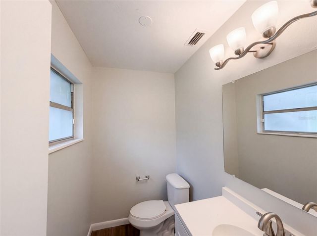 1735 JEFFERSON DRIVE, Mount Dora, FL 32757