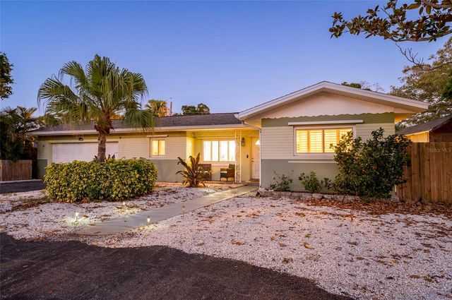 955 INDIAN ROCKS ROAD S, Largo, FL 33770