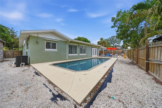 955 INDIAN ROCKS ROAD S, Largo, FL 33770