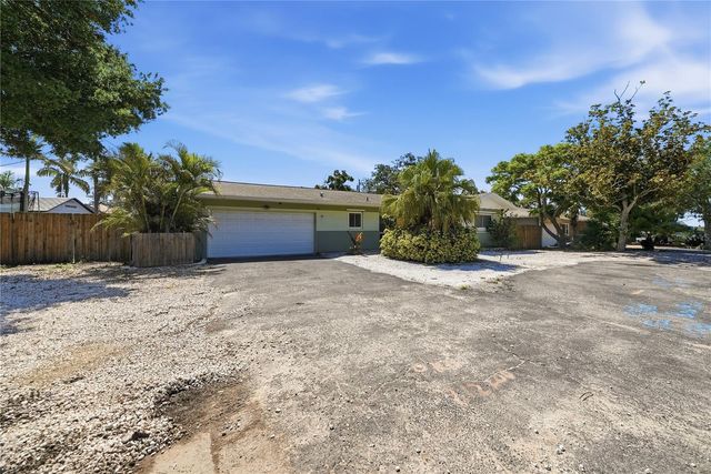 955 INDIAN ROCKS ROAD S, Largo, FL 33770