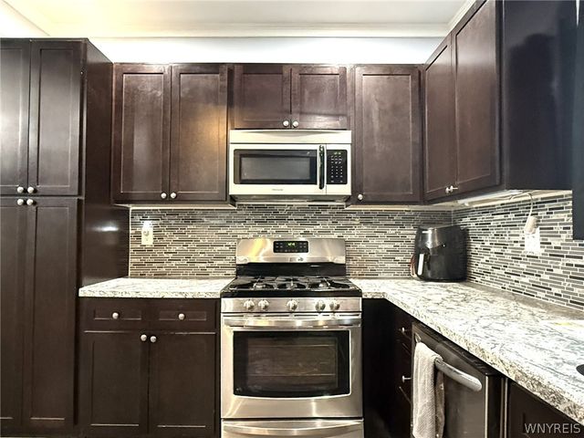 26 Trowbridge Street, Buffalo, NY 14220