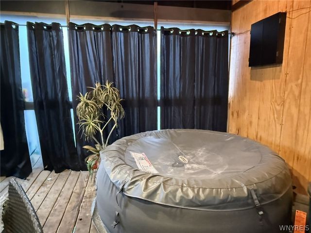 26 Trowbridge Street, Buffalo, NY 14220