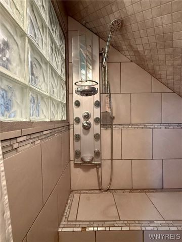 26 Trowbridge Street, Buffalo, NY 14220