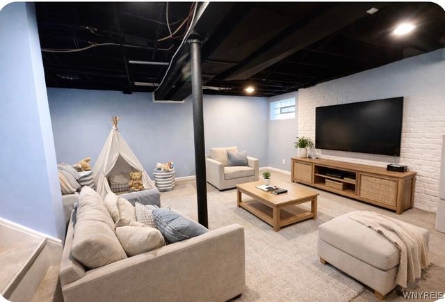 26 Trowbridge Street, Buffalo, NY 14220