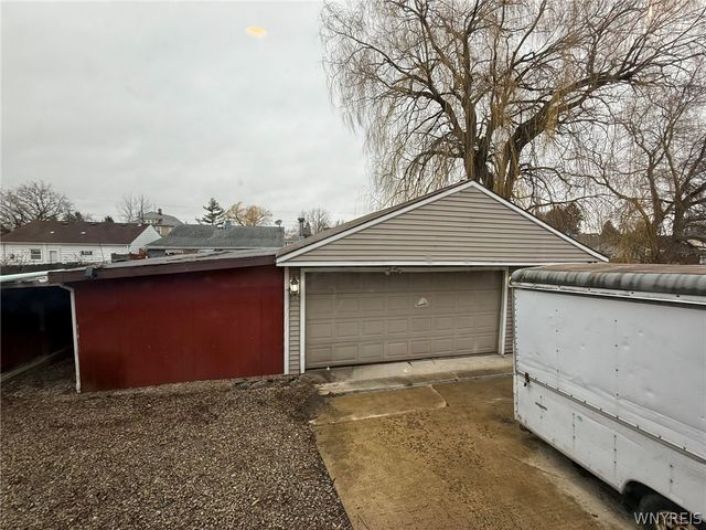 26 Trowbridge Street, Buffalo, NY 14220