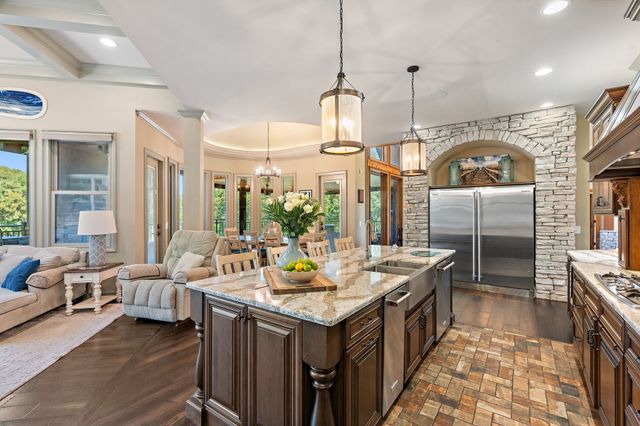 6704 Highway 52, W, Lafayette, TN 37083