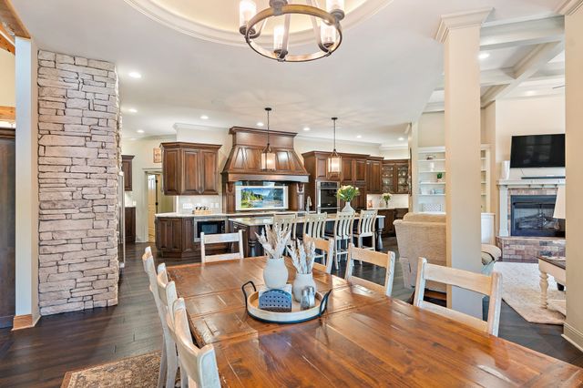 6704 Highway 52, W, Lafayette, TN 37083