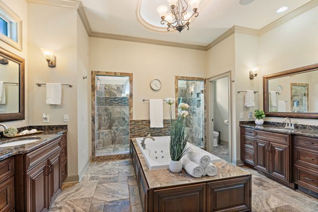 6704 Highway 52, W, Lafayette, TN 37083