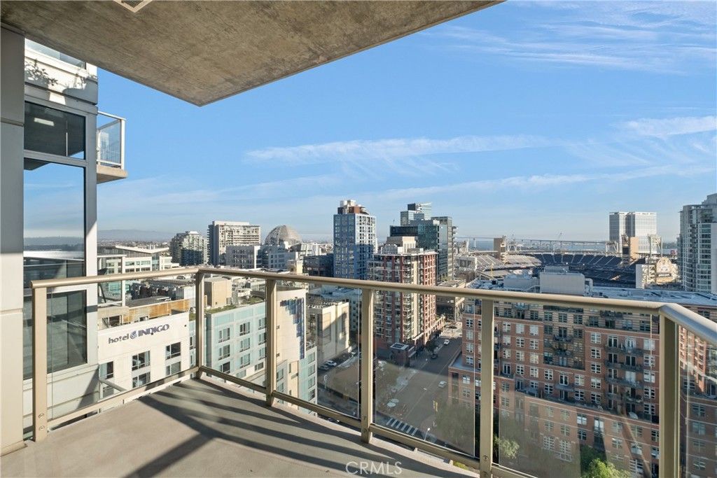 Image 29 of property listing at 800 The Mark Lane 1806, San Diego, CA 92101