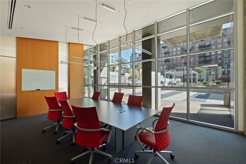 Image 38 of property listing at 800 The Mark Lane 1806, San Diego, CA 92101