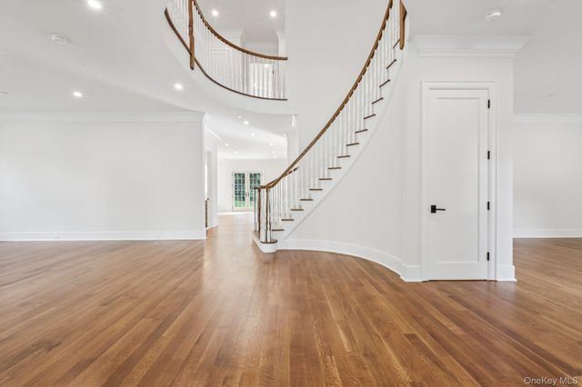 15 High Point Terrace, Scarsdale, NY 10583