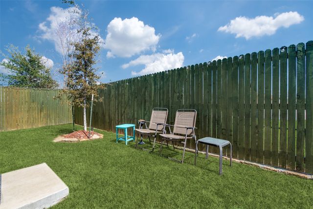 3202 Normandy Brook Road, Dallas, TX 75212