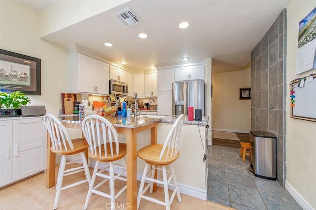 17586 Lebanon, Irvine, CA 92614