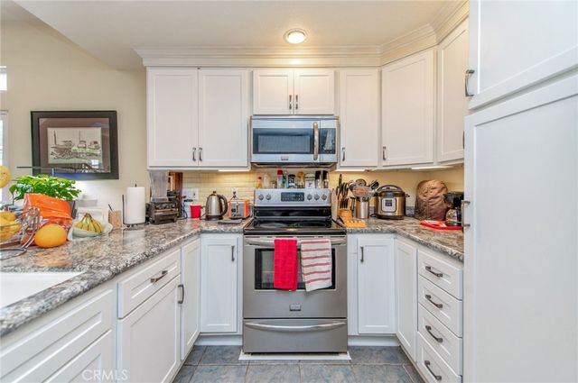17586 Lebanon, Irvine, CA 92614