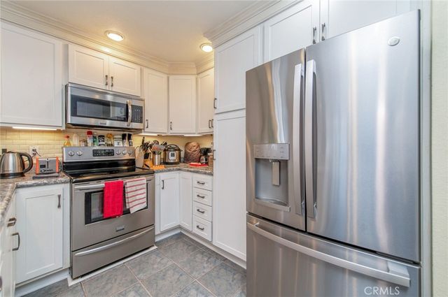17586 Lebanon, Irvine, CA 92614