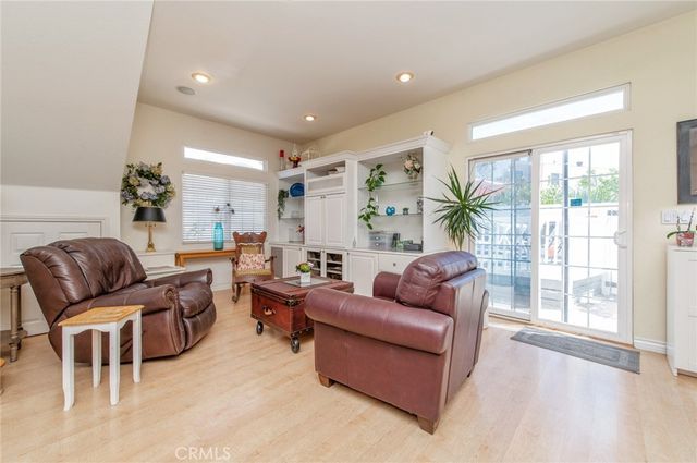 17586 Lebanon, Irvine, CA 92614