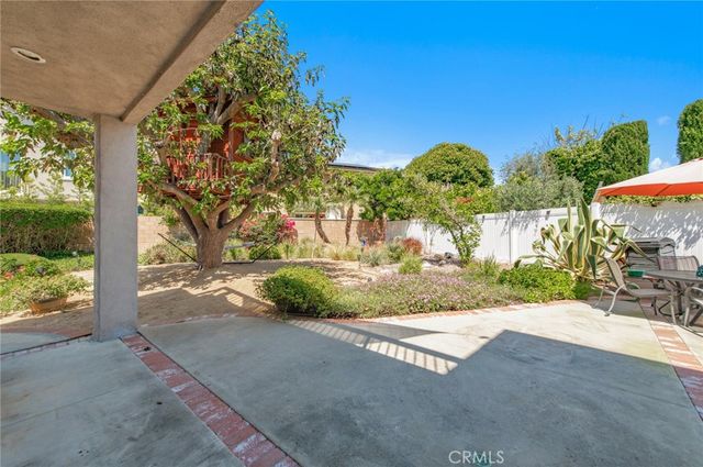 17586 Lebanon, Irvine, CA 92614