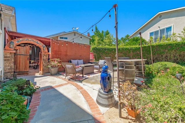 17586 Lebanon, Irvine, CA 92614