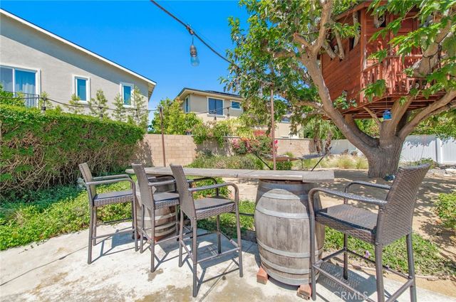 17586 Lebanon, Irvine, CA 92614