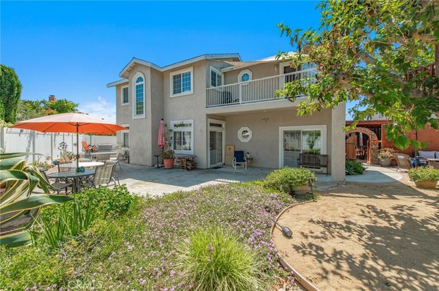 17586 Lebanon, Irvine, CA 92614