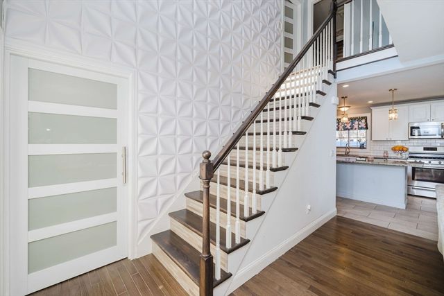 65 Armsby St, New Bedford, MA 02745