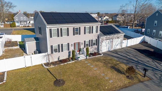 65 Armsby St, New Bedford, MA 02745