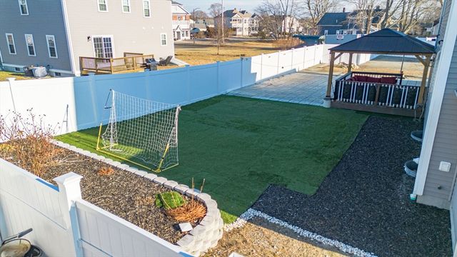 65 Armsby St, New Bedford, MA 02745