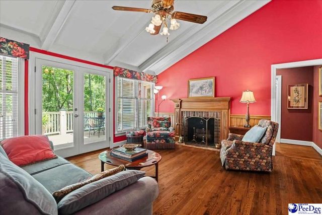 200 Westover Drive, Hartsvile, SC 29550