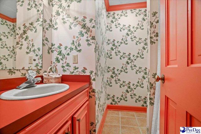 200 Westover Drive, Hartsvile, SC 29550