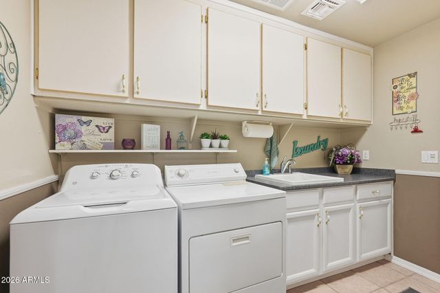 6733 S FAIRWAY Drive, Gold Canyon, AZ 85118